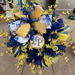 Sigma Gamma Rho Sorority, Blue and Yellow Decorative Wreath!